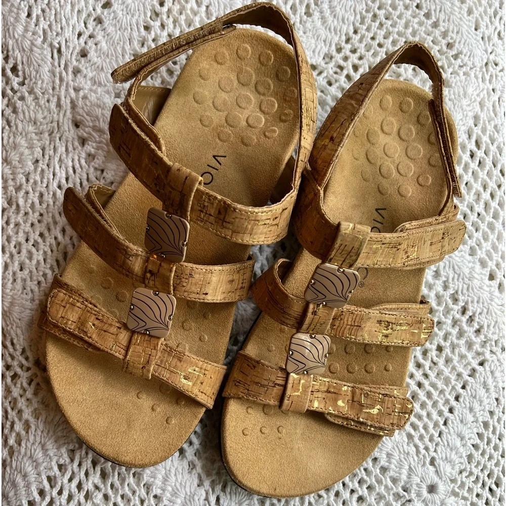 Vionic Amber Natural Cork with Gold Fleck Sandals Sz 8W